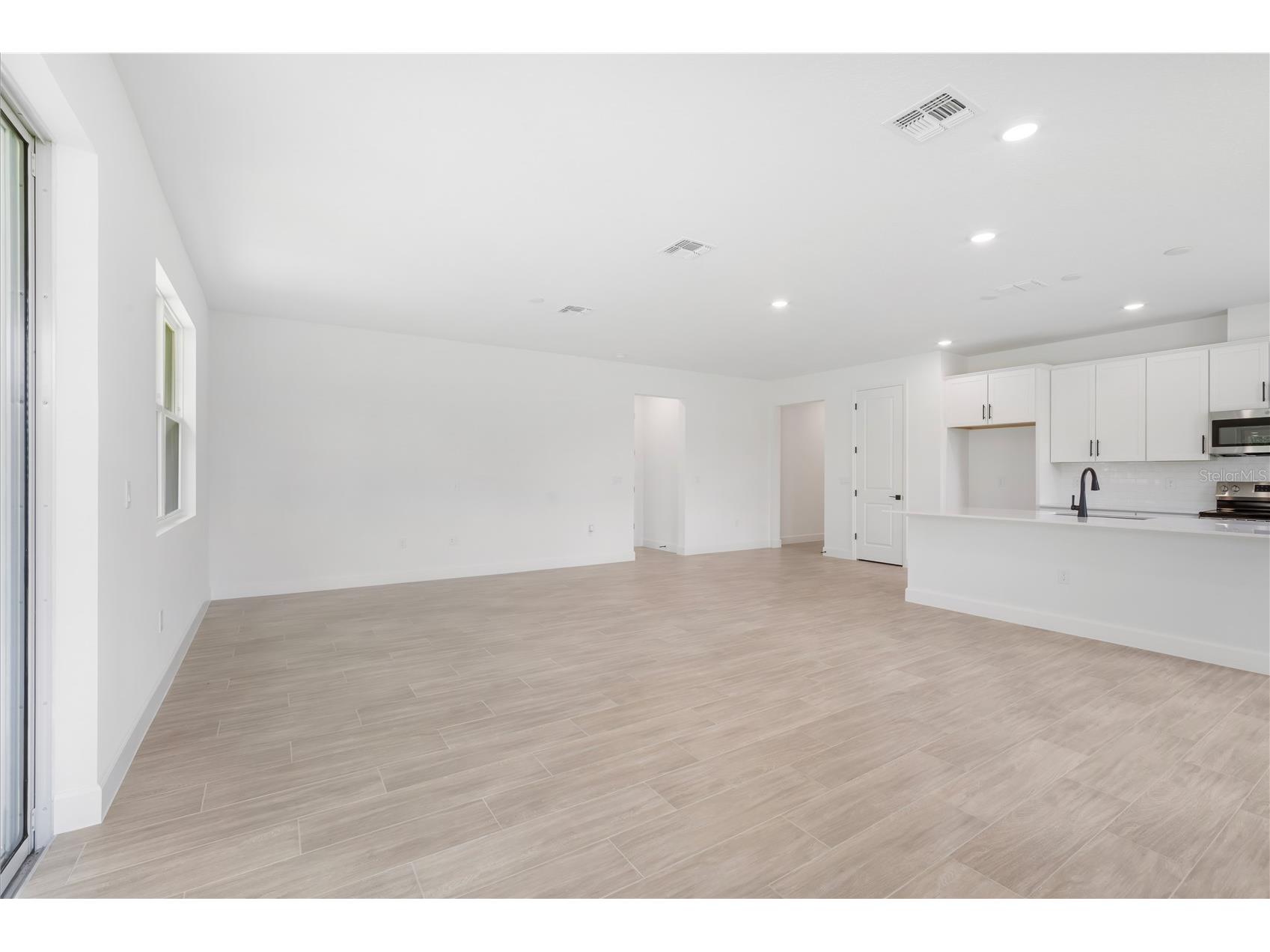 9109 Players Drive Weeki Wachee FL 34613 S5118970 image7