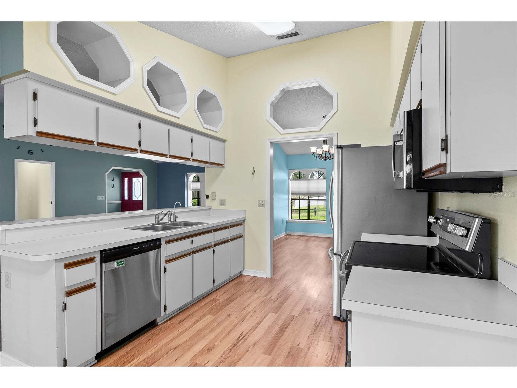 9109 Queen Elizabeth Court Orlando FL 32818 O6412503 image14