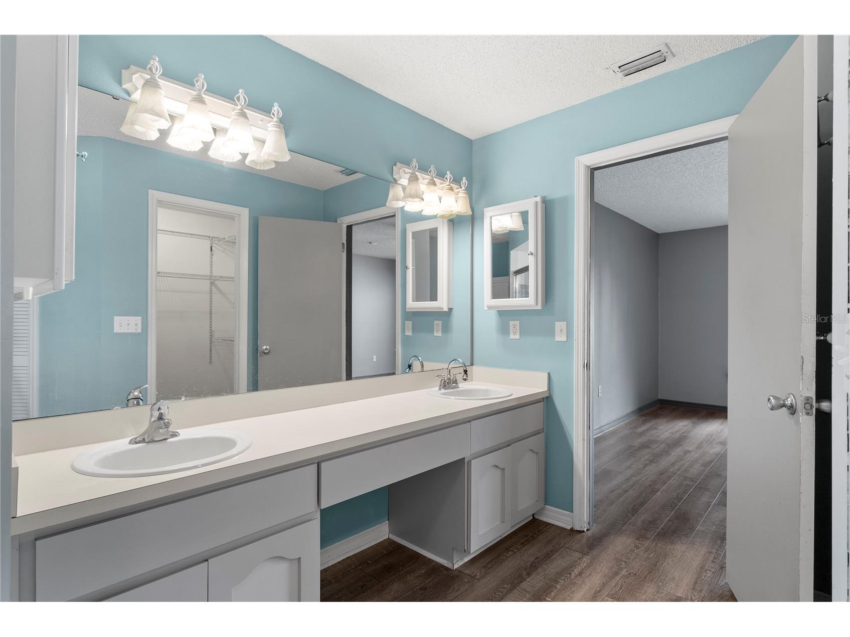 9109 Queen Elizabeth Court Orlando FL 32818 O6412503 image22