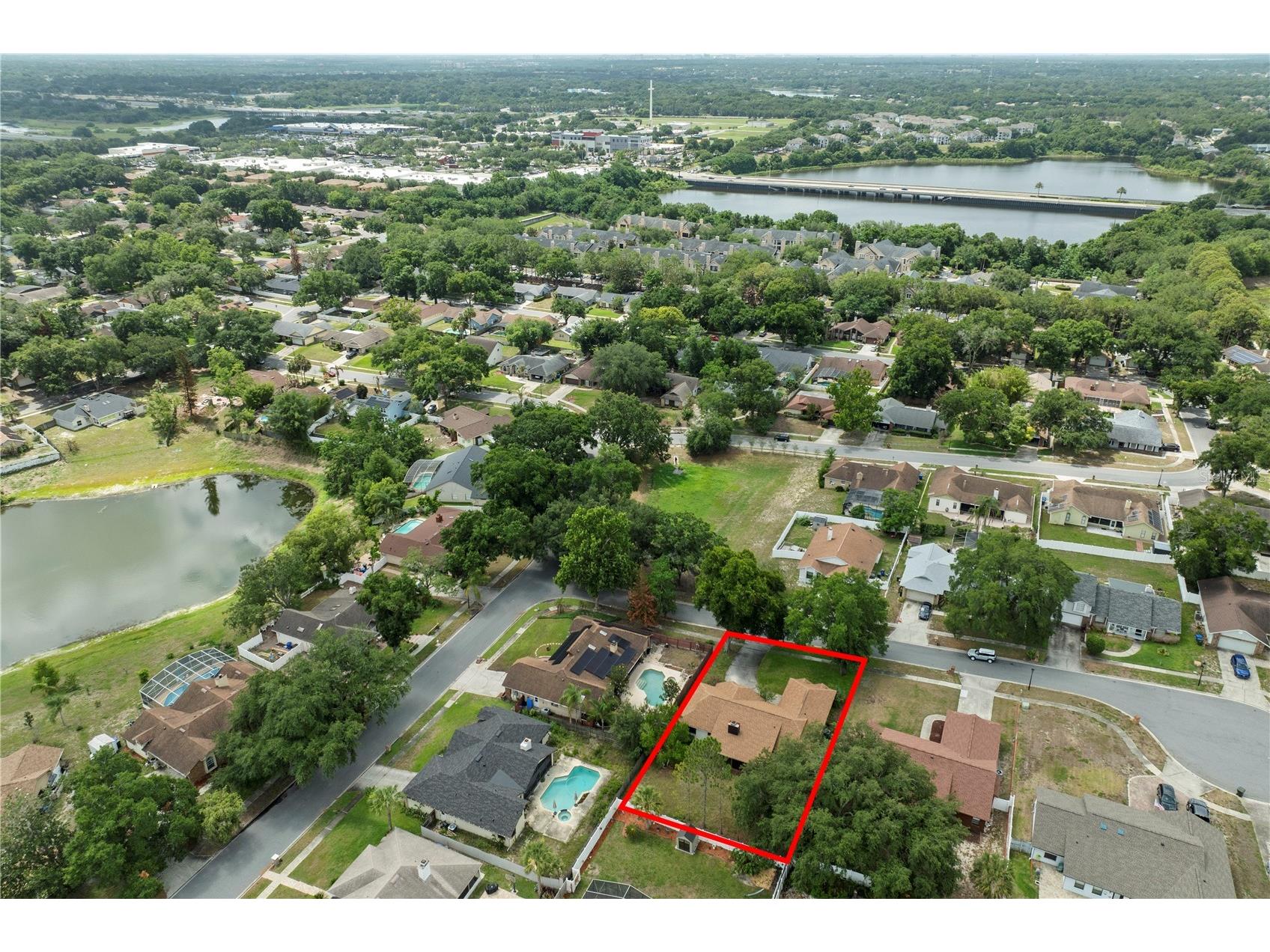 9109 Queen Elizabeth Court Orlando FL 32818 O6412503 image44
