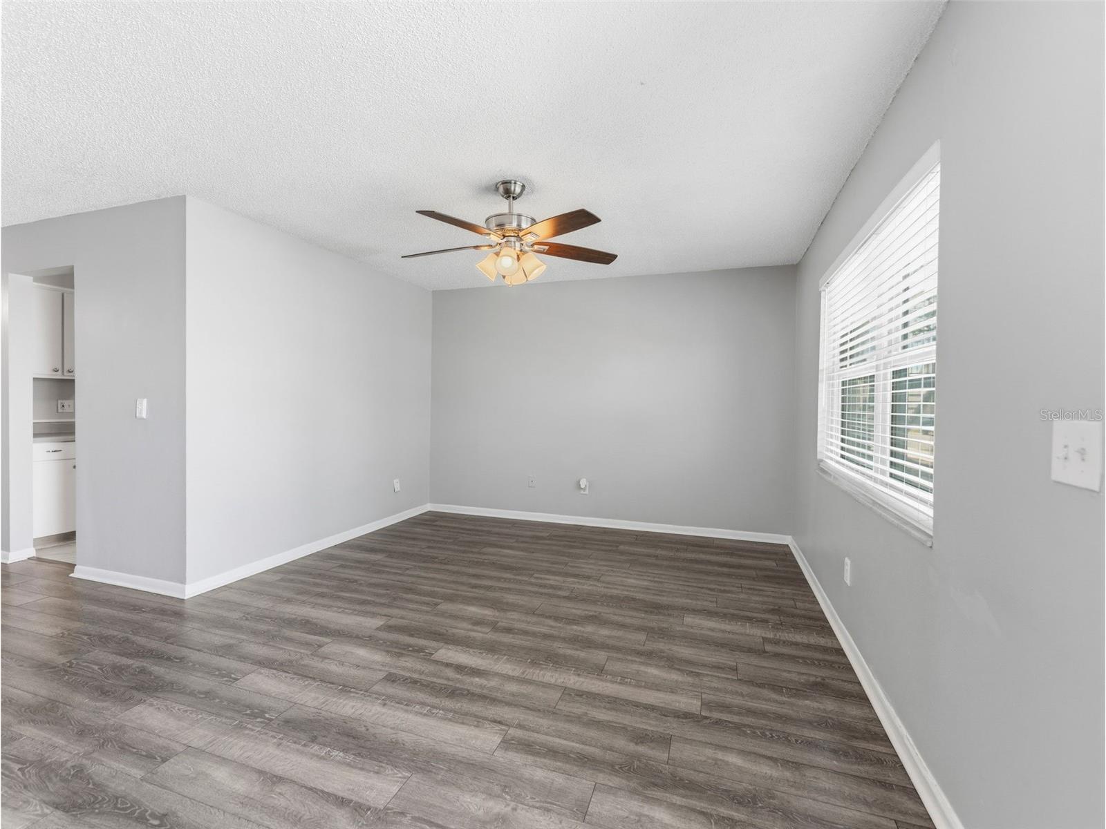 9109 W Hillsborough Avenue #J107 Tampa FL 33615 TB8509116 image5