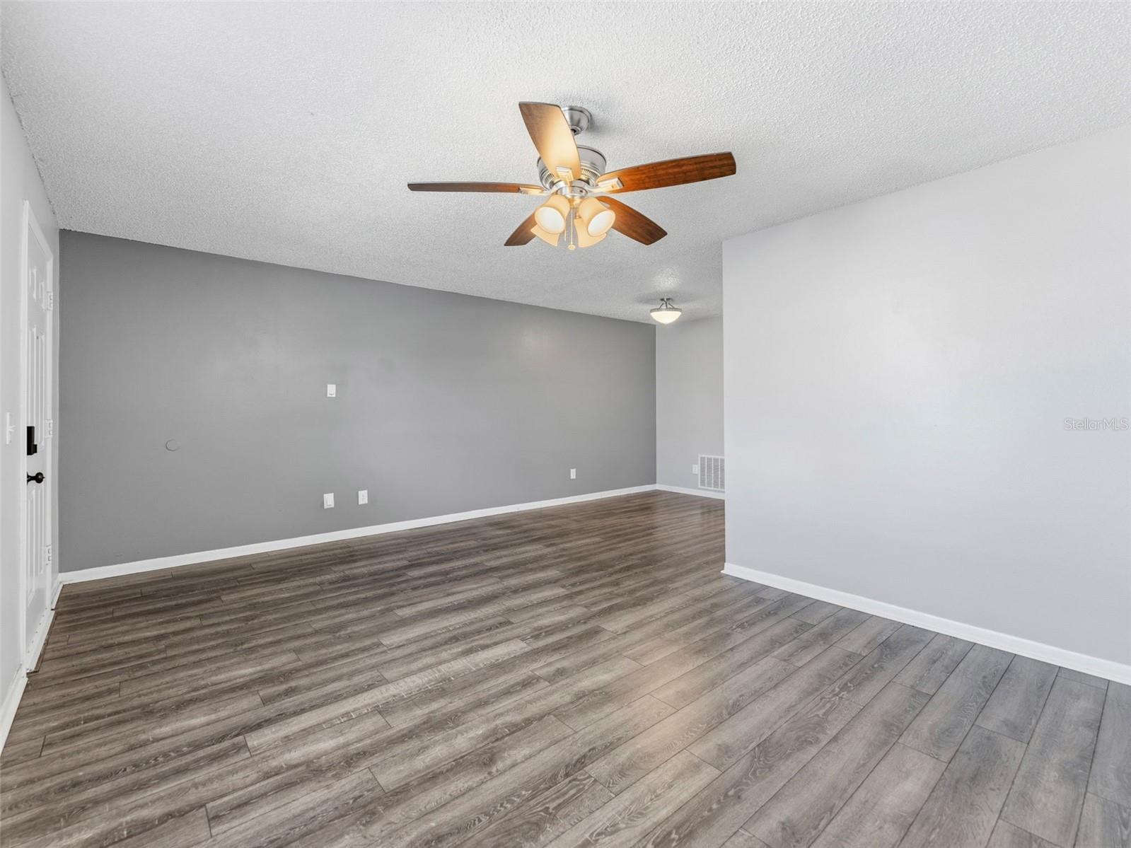 9109 W Hillsborough Avenue #J107 Tampa FL 33615 TB8509116 image6