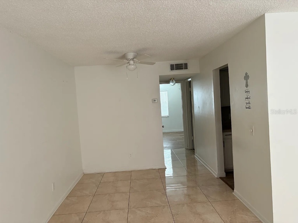 9109 W Hillsborough Avenue #J207 Tampa FL 33615 TB8447137 image3