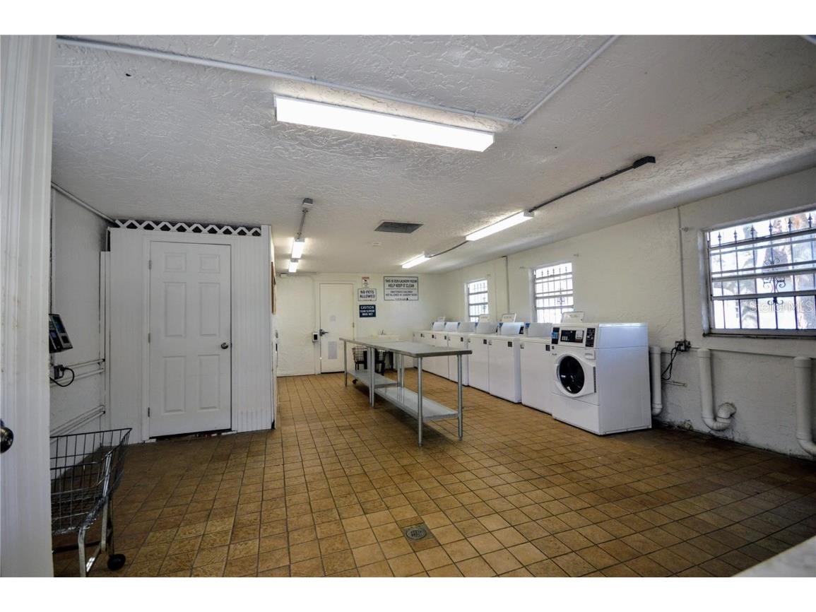 9109 W Hillsborough Avenue #J207 Tampa FL 33615 TB8447137 image8