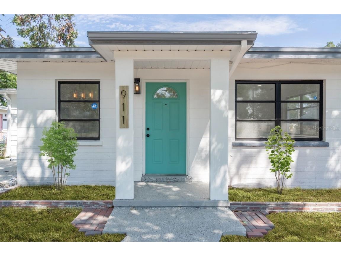 911 13th Street E Bradenton FL 34208 O6102161 image1