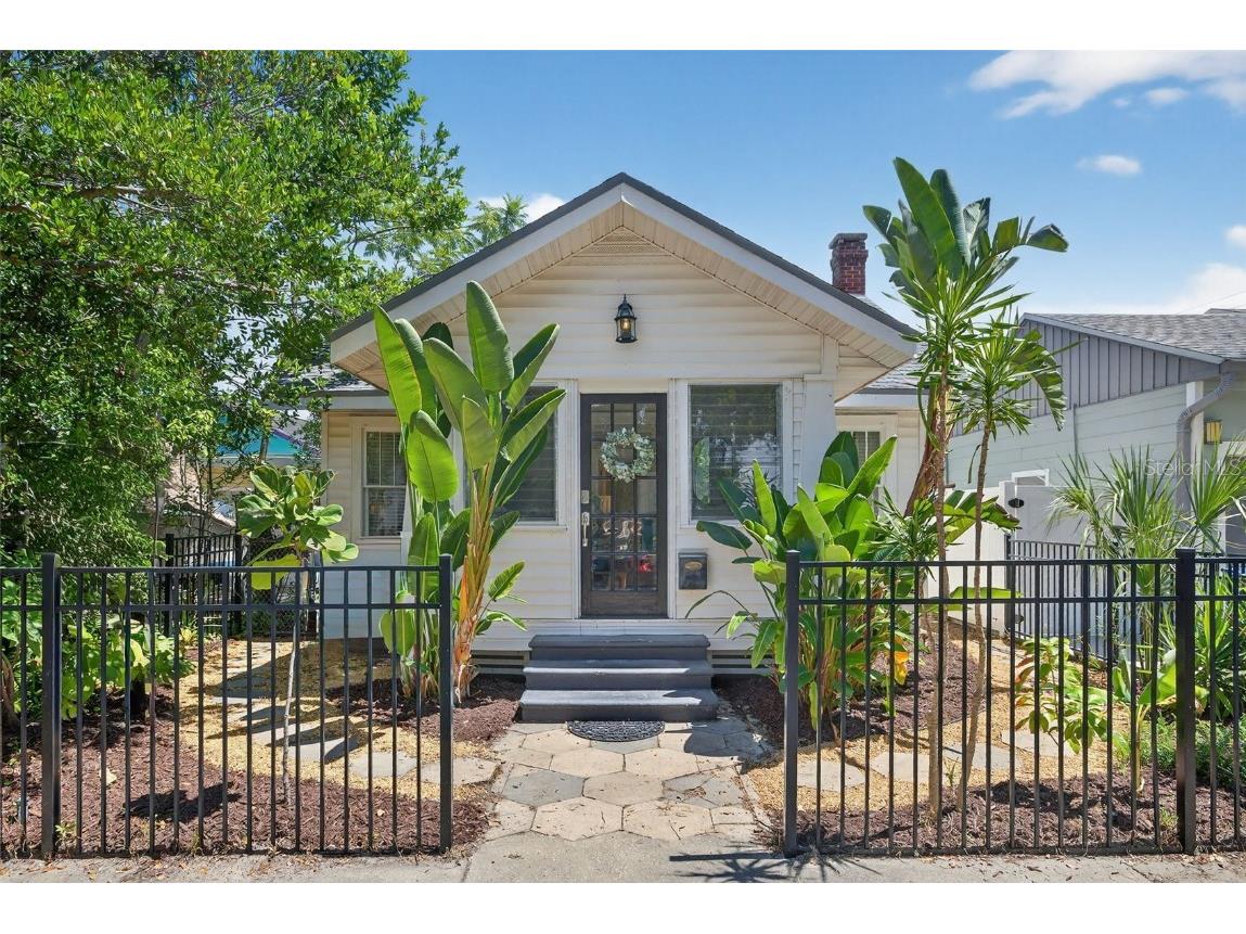 911 5th Street N Saint Petersburg FL 33701 TB8425639 image1