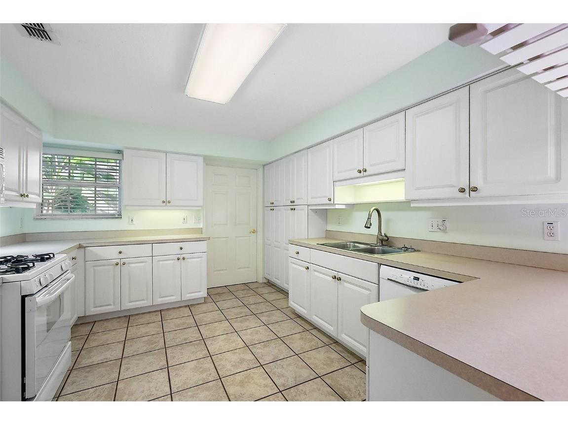 911 Beverly Harbors Drive #16 Leesburg FL 34748 G5098686 image20