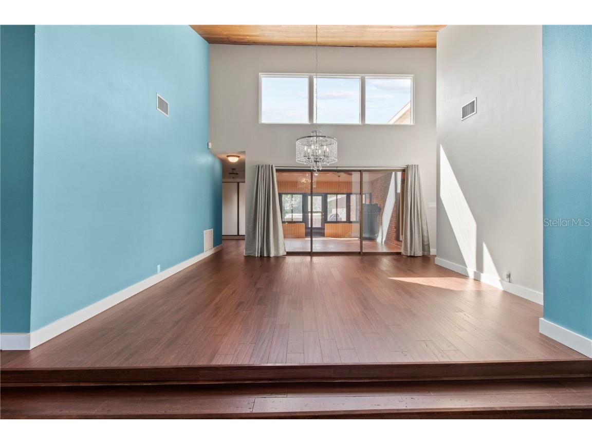 911 Cimarron Circle Bradenton FL 34209 A4652240 image13