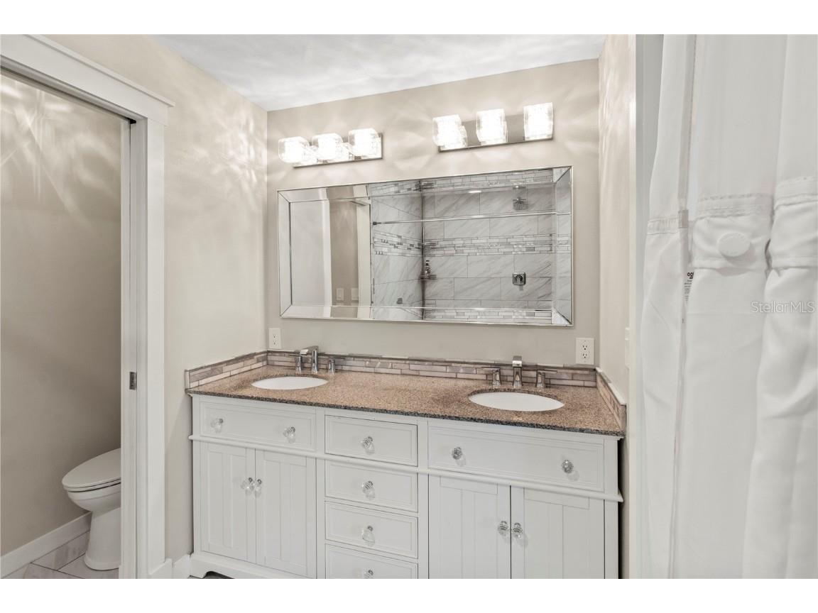 911 Cimarron Circle Bradenton FL 34209 A4652240 image39