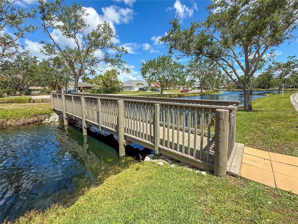 911 Cimarron Circle Bradenton FL 34209 A4652240 image52