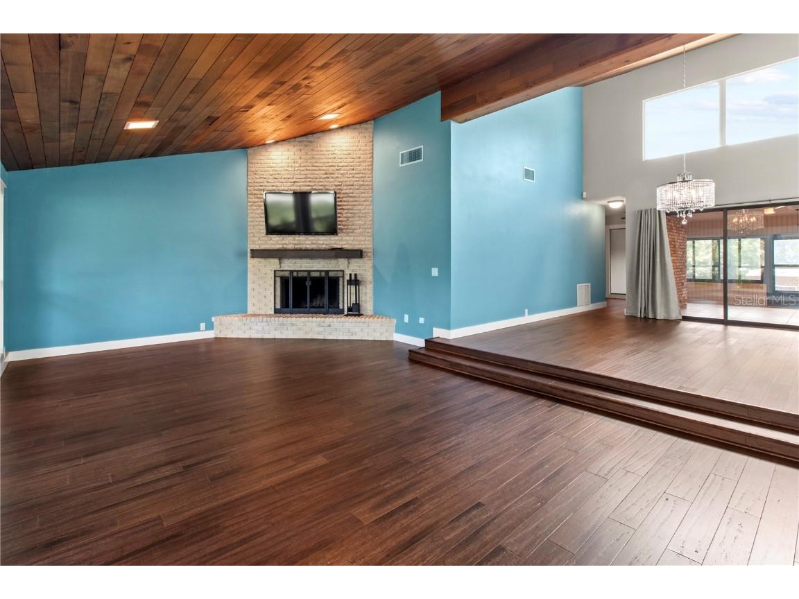 911 Cimarron Circle Bradenton FL 34209 A4652240 image8