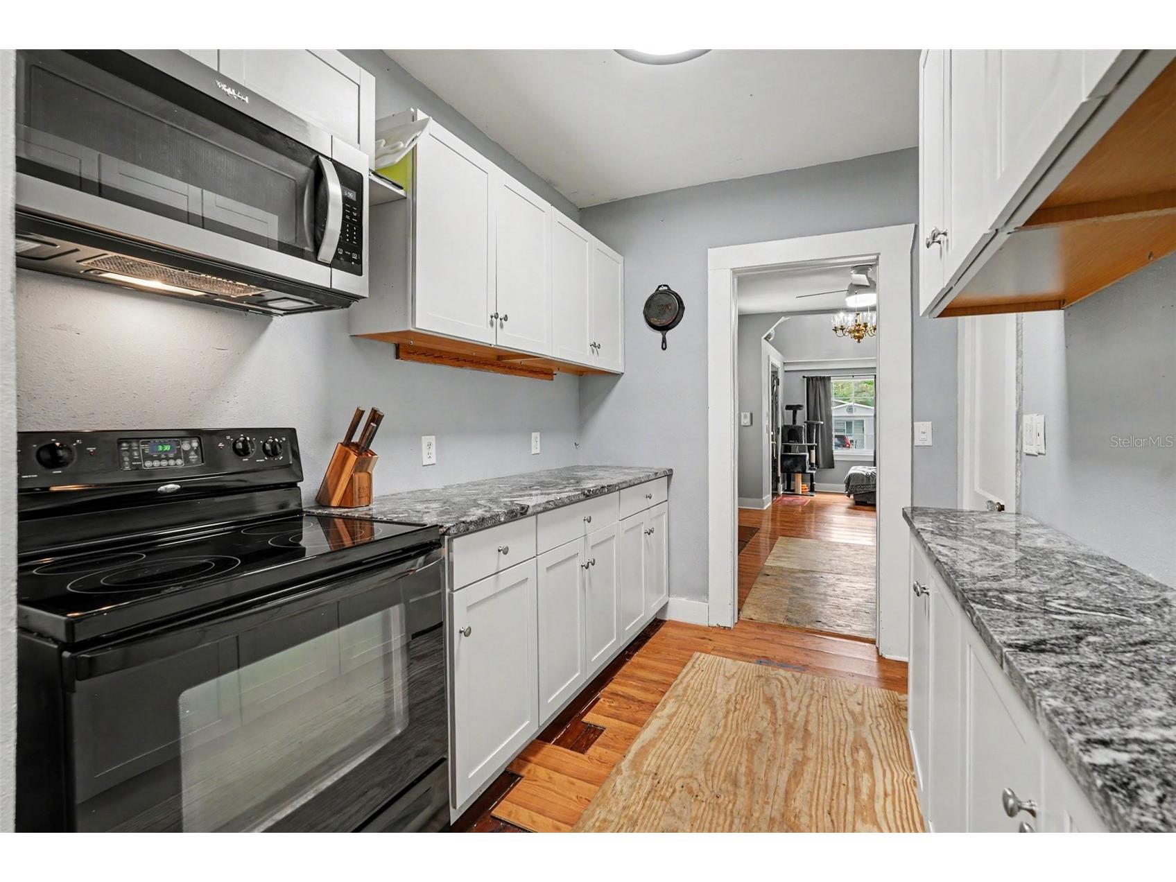911 E 123rd Avenue Tampa FL 33612 TB8526988 image13