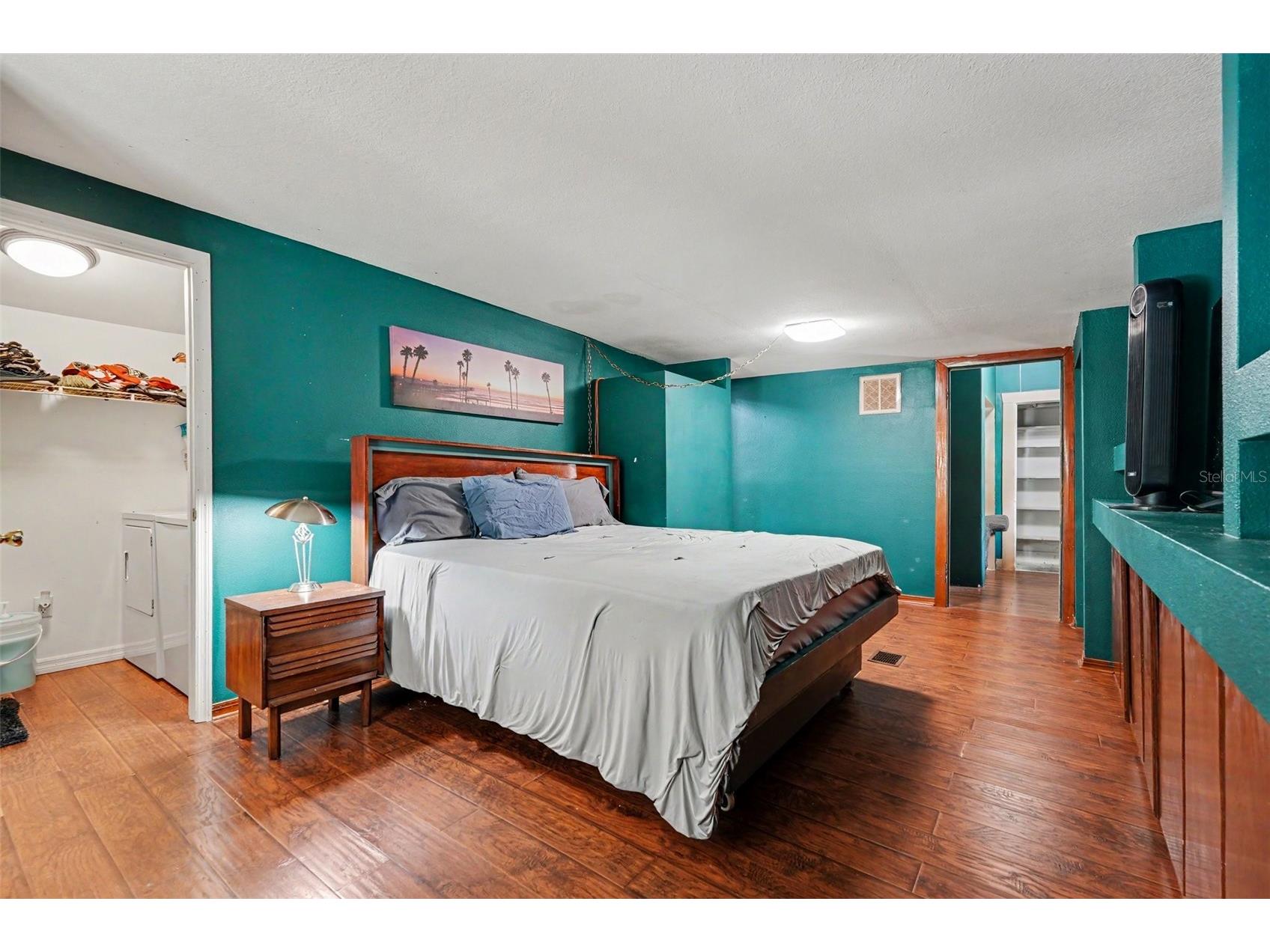 911 E 123rd Avenue Tampa FL 33612 TB8526988 image19