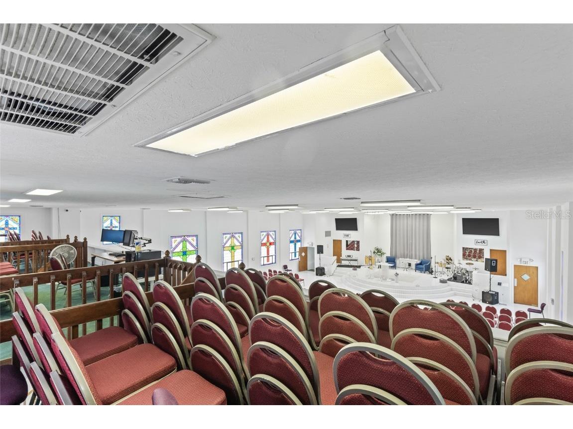 911 E Warren Street Plant City FL 33563 A4657624 image31