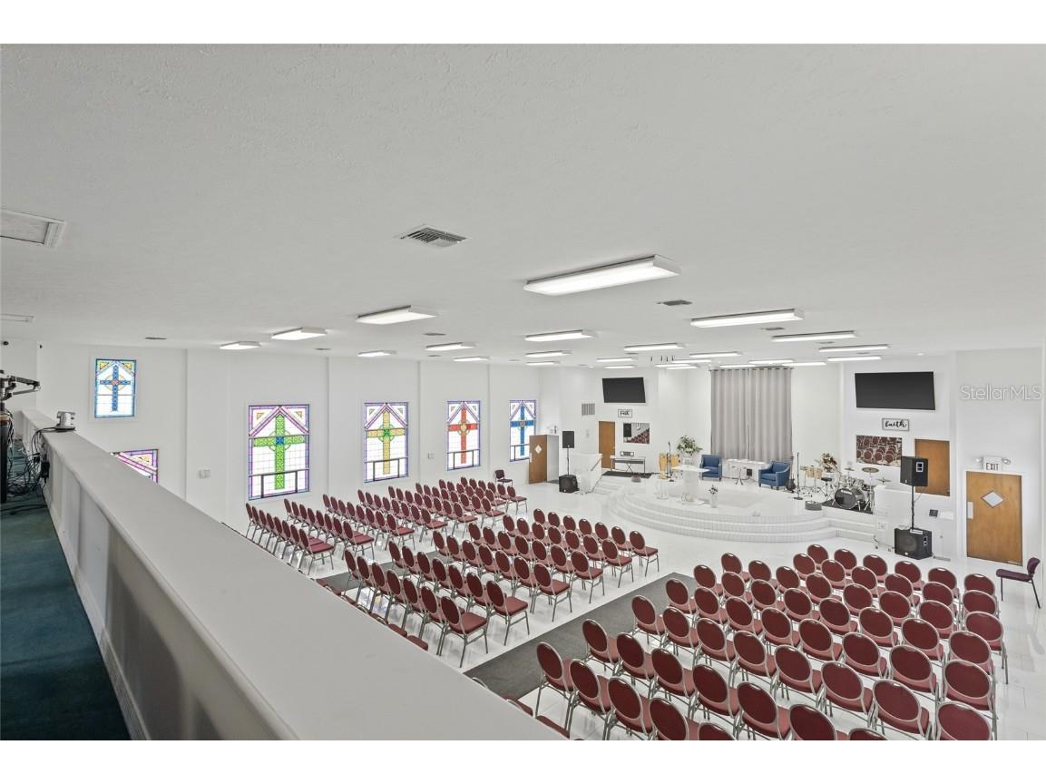 911 E Warren Street Plant City FL 33563 A4657624 image32