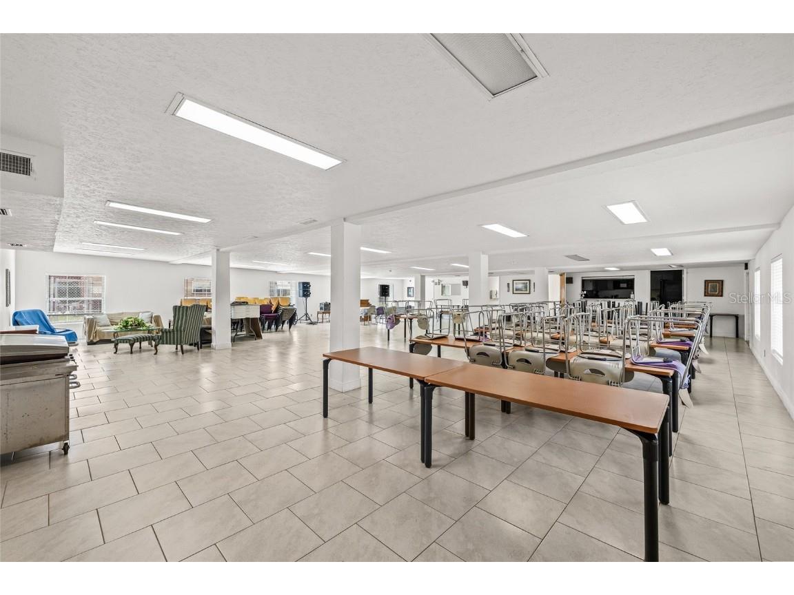 911 E Warren Street Plant City FL 33563 A4657624 image42