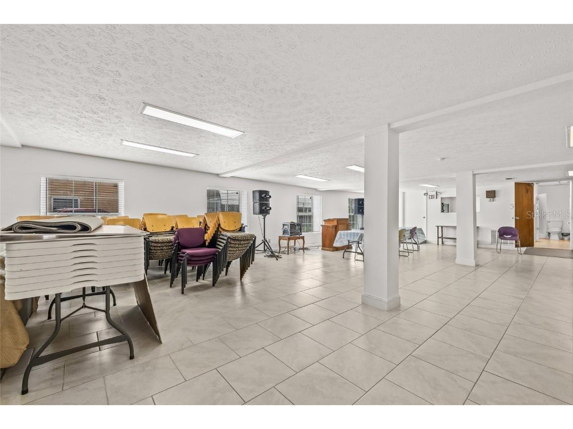 911 E Warren Street Plant City FL 33563 A4657624 image45