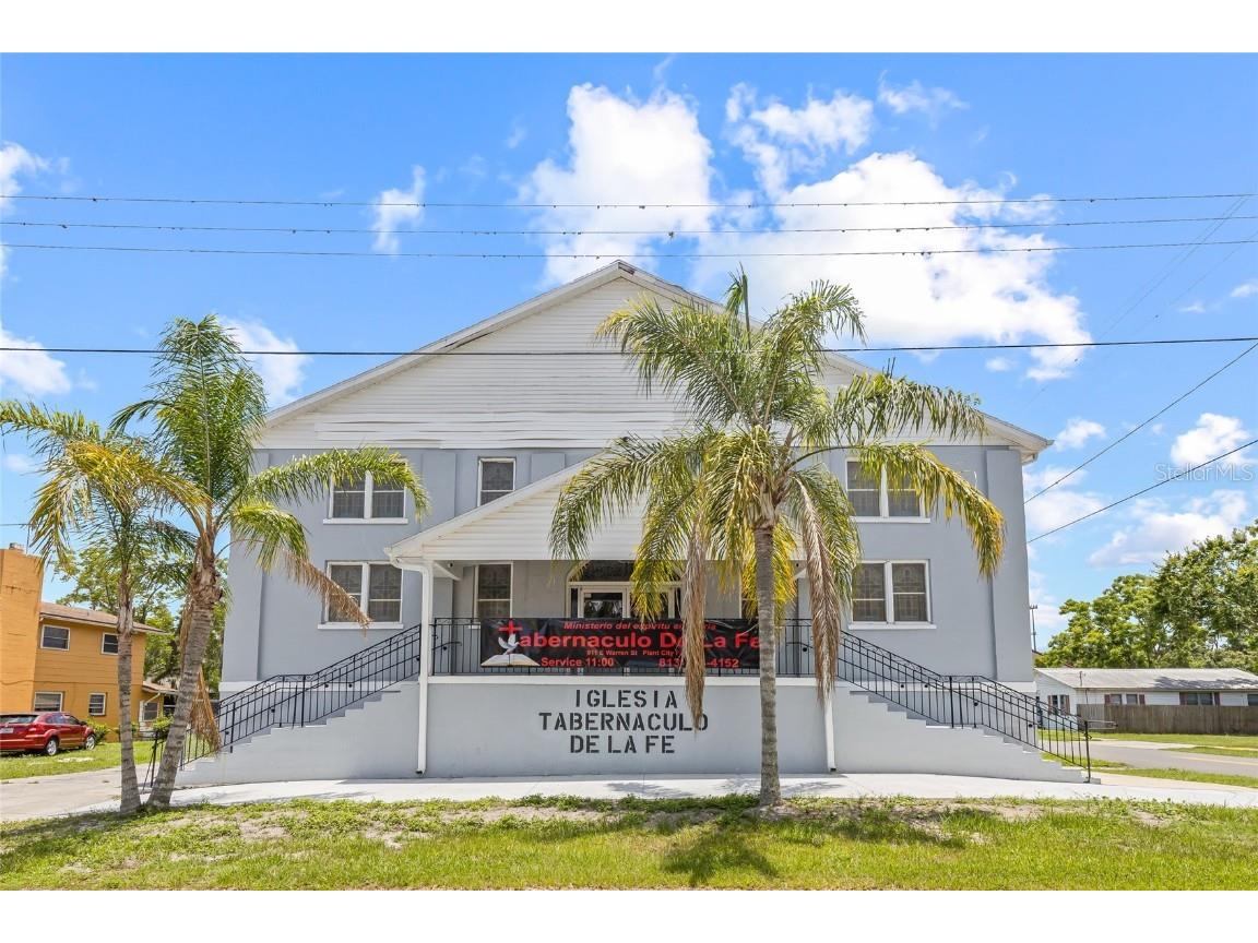911 E Warren Street Plant City FL 33563 A4657624 image5