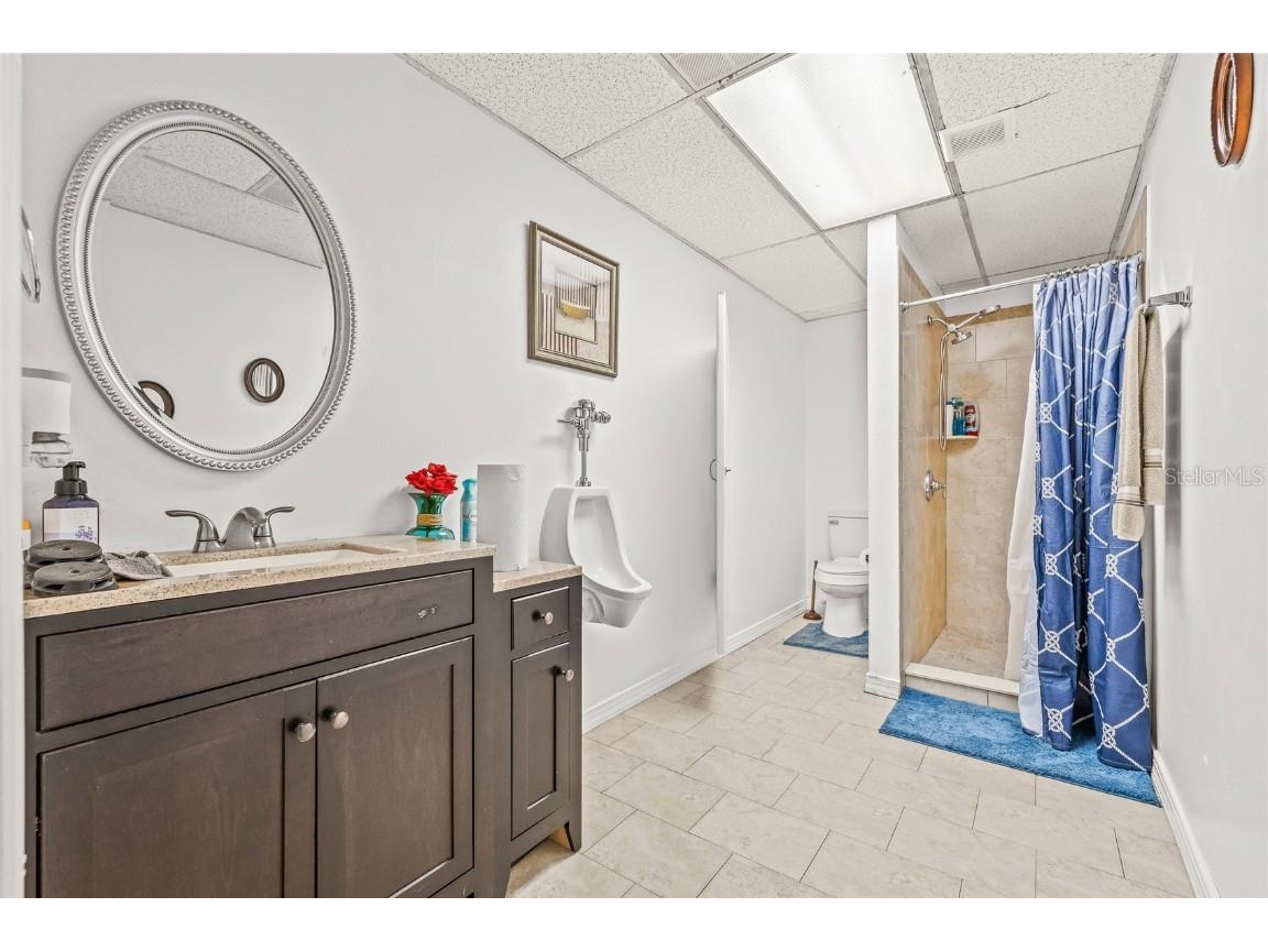 911 E Warren Street Plant City FL 33563 A4657624 image51