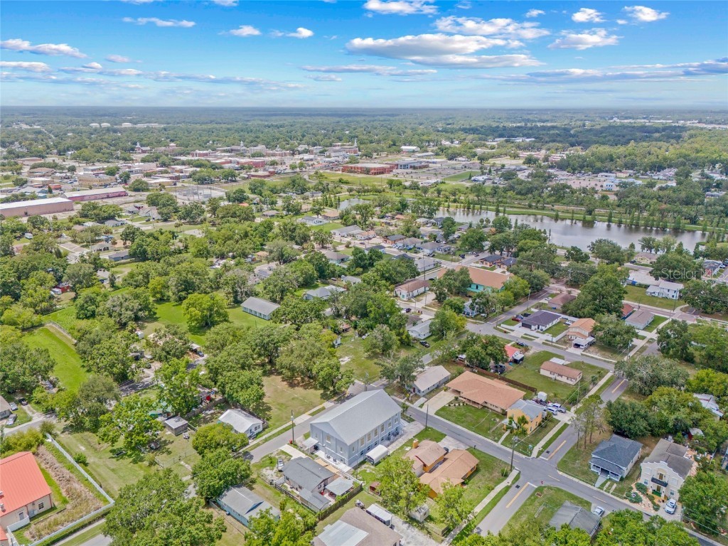 911 E Warren Street Plant City FL 33563 A4657624 image77