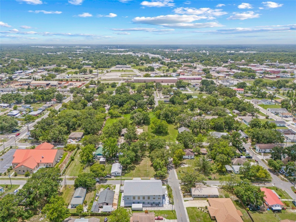 911 E Warren Street Plant City FL 33563 A4657624 image79