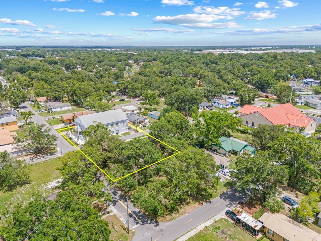 911 E Warren Street Plant City FL 33563 A4657624 image80