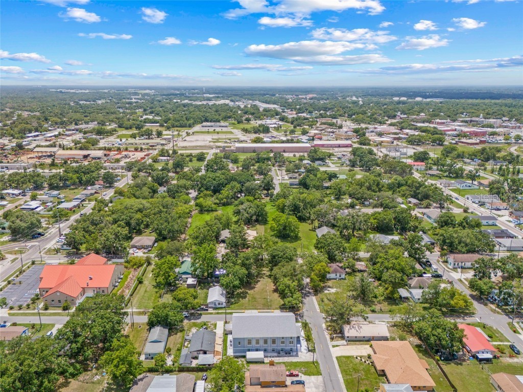 911 E Warren Street Plant City FL 33563 A4657624 image99