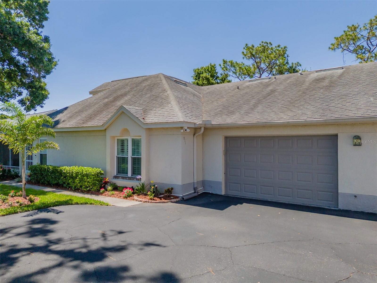 911 Golfview Woods Drive Sun City Center FL 33573 TB8516750 image3