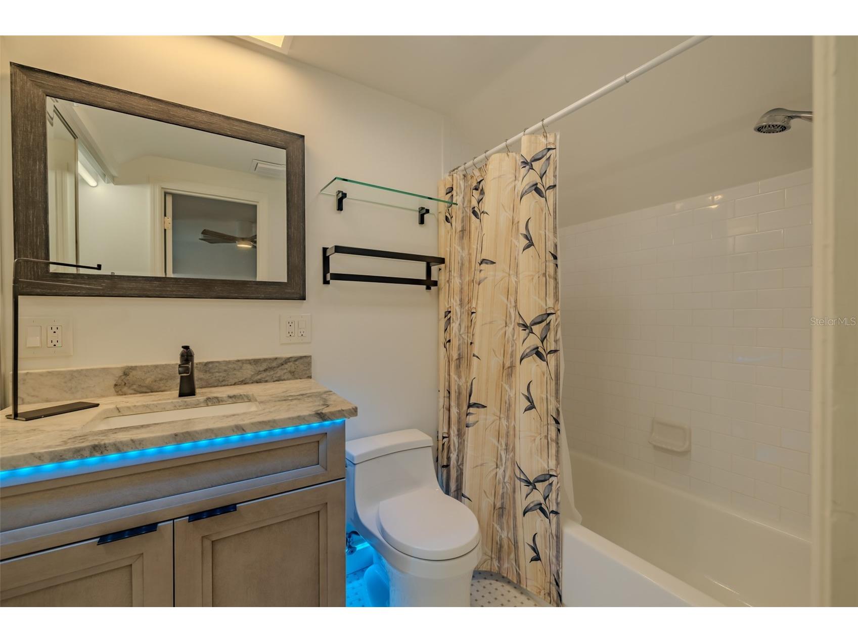 911 Golfview Woods Drive Sun City Center FL 33573 TB8516750 image40