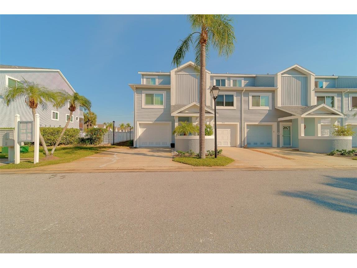 911 Harbour House Drive Indian Rocks Beach FL 33785 TB8450556 image1