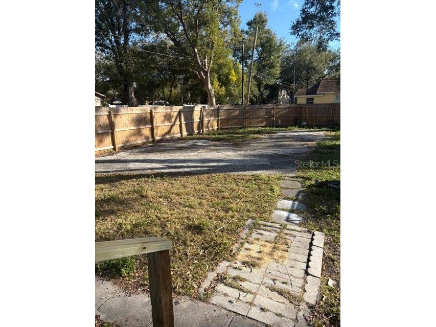 911 Hart Street Clearwater FL 33755 TB8476278 image24