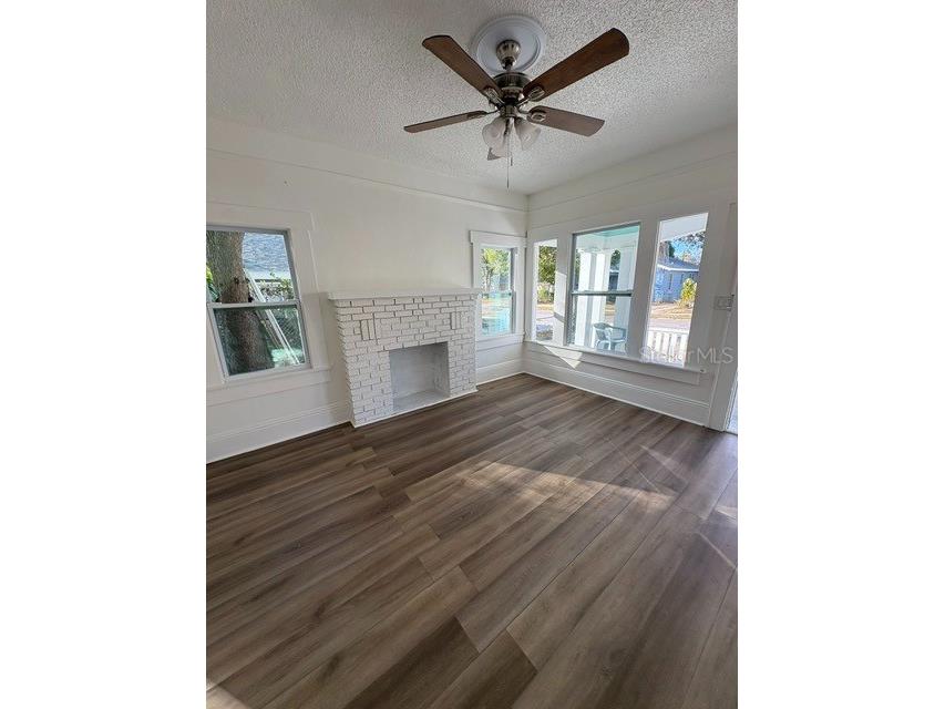 911 Hart Street Clearwater FL 33755 TB8476278 image5