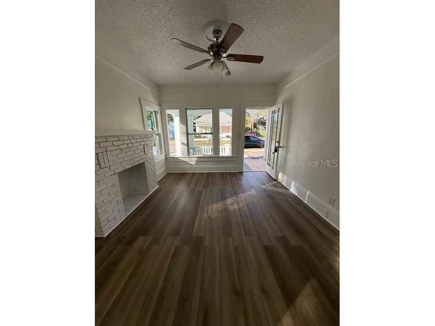 911 Hart Street Clearwater FL 33755 TB8476278 image8