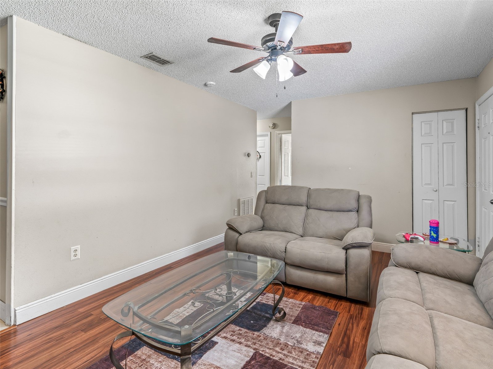 911 Jacaranda Drive Lady Lake FL 32159 OM721984 image4