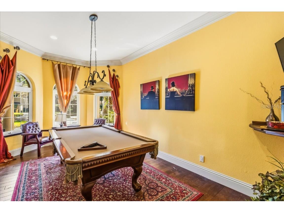 911 Jungle Avenue N Saint Petersburg FL 33710 O6358654 image13