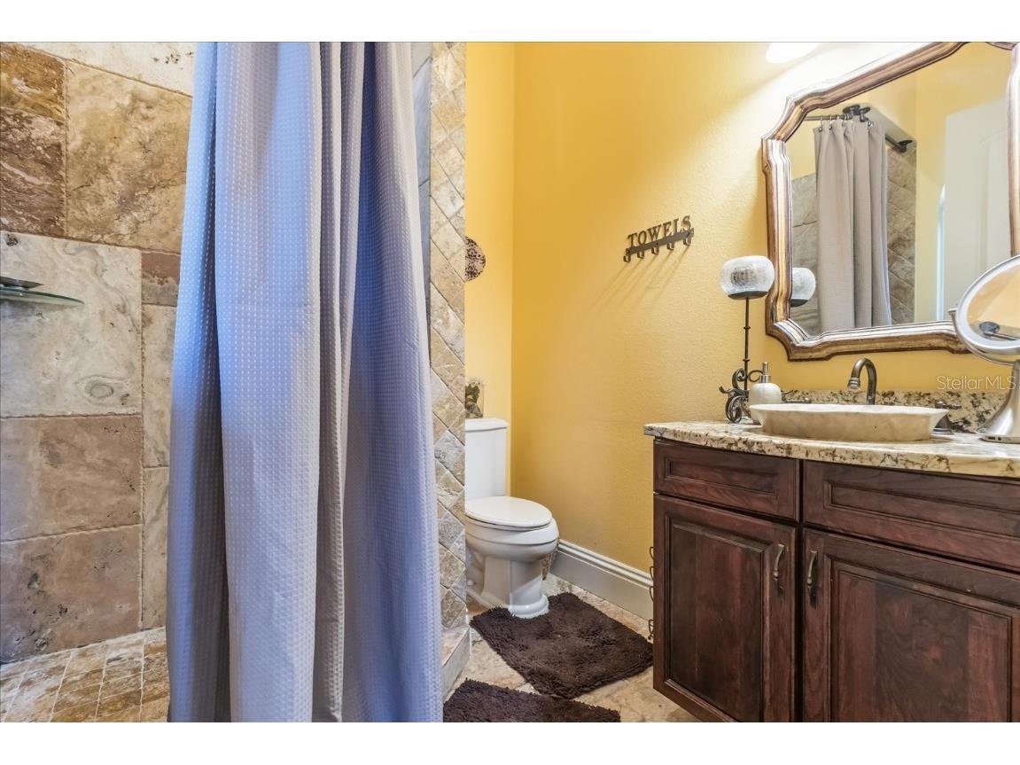 911 Jungle Avenue N Saint Petersburg FL 33710 O6358654 image29