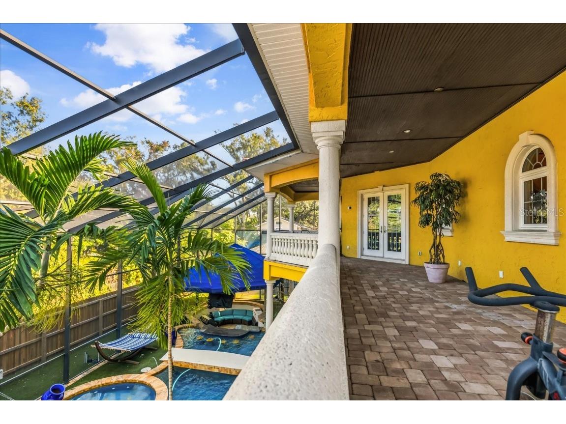 911 Jungle Avenue N Saint Petersburg FL 33710 O6358654 image30