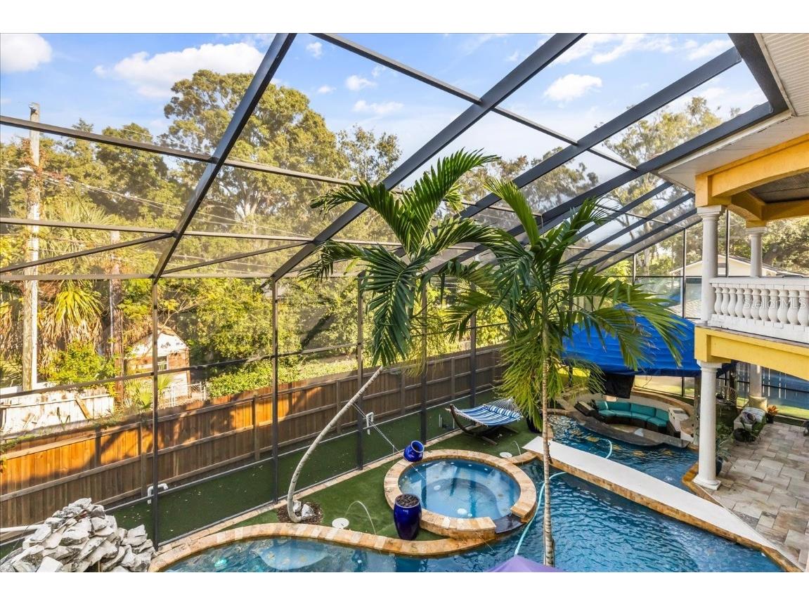 911 Jungle Avenue N Saint Petersburg FL 33710 O6358654 image31