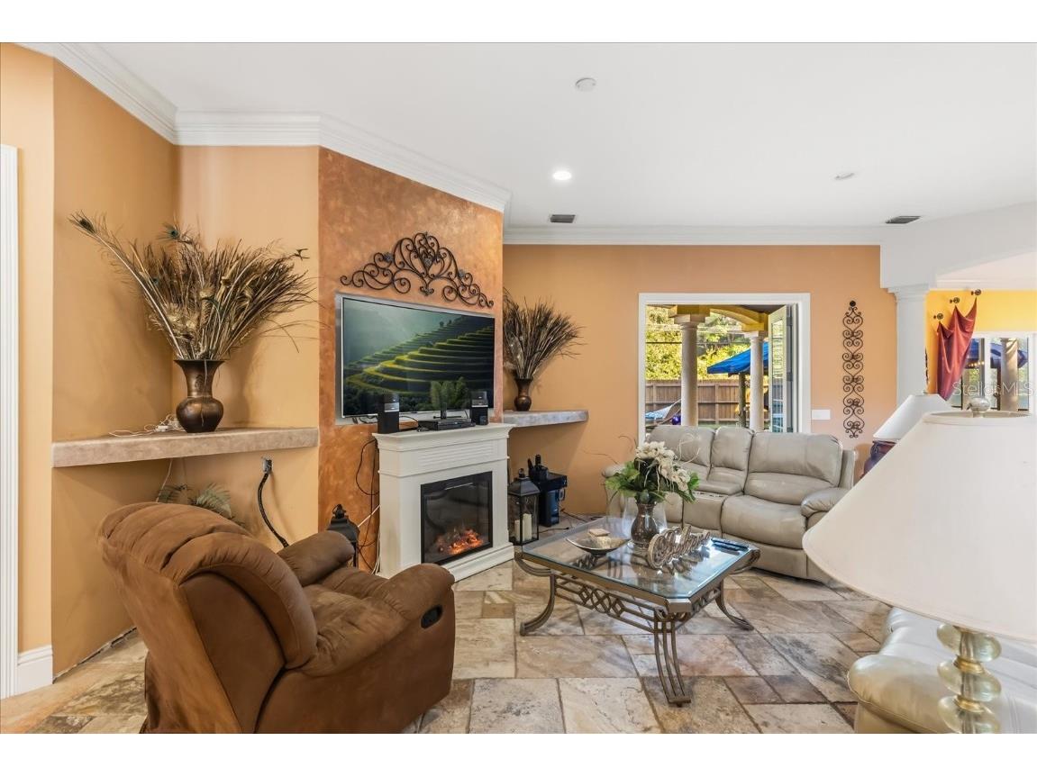 911 Jungle Avenue N Saint Petersburg FL 33710 O6358654 image6