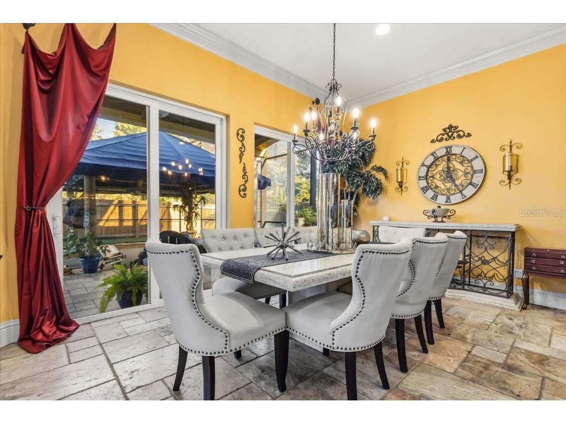 911 Jungle Avenue N Saint Petersburg FL 33710 O6358654 image8