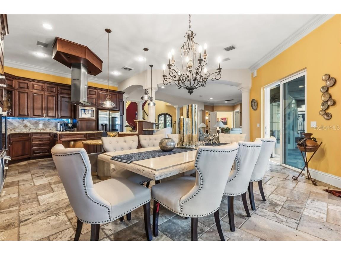 911 Jungle Avenue N Saint Petersburg FL 33710 O6358654 image9