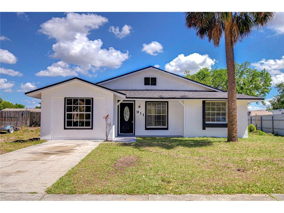 911 Kirkcaldy Way Valrico FL 33594 TB8368474 image1