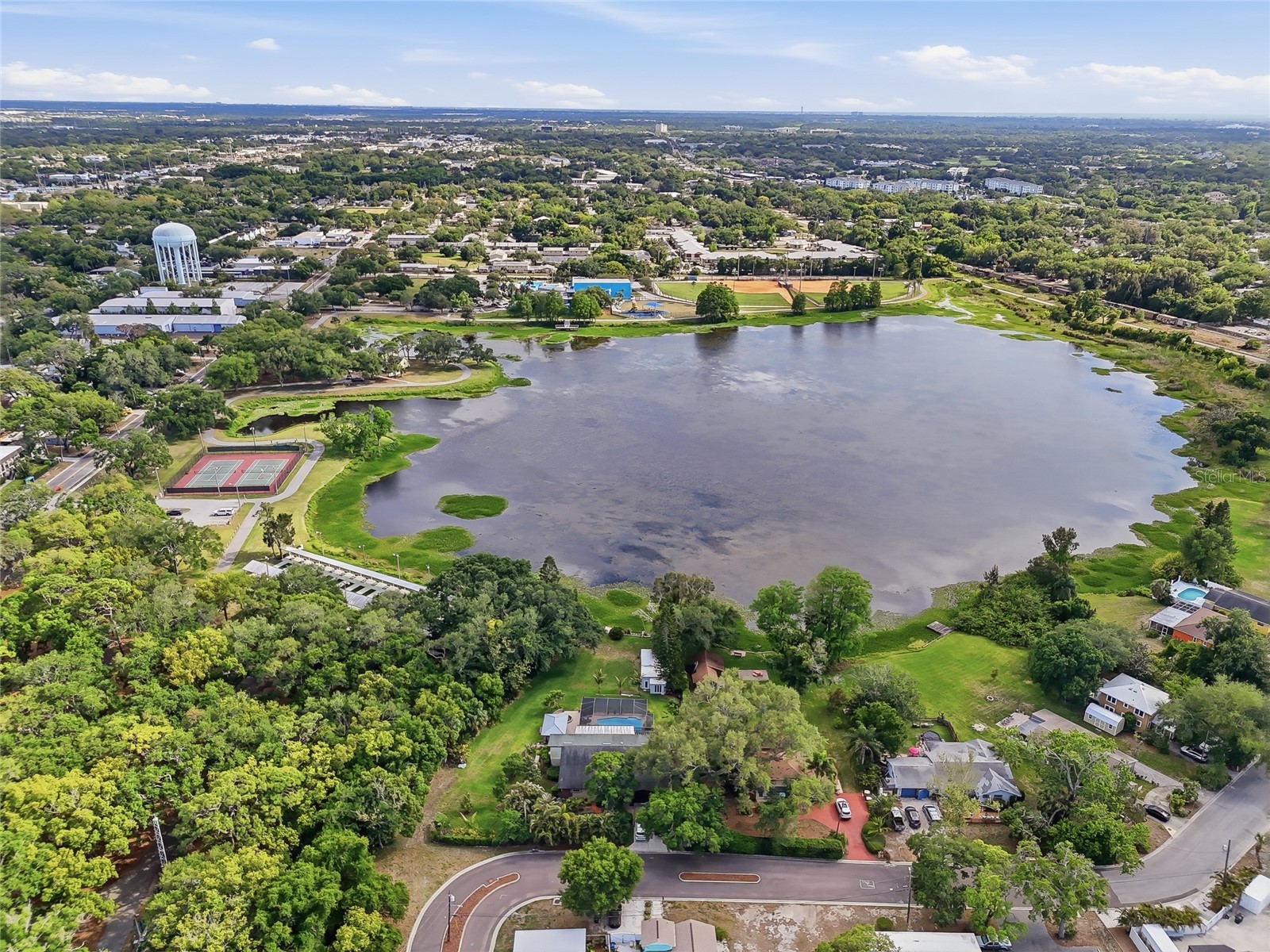 911 Magnolia Drive Clearwater FL 33756 TB8503026 image40