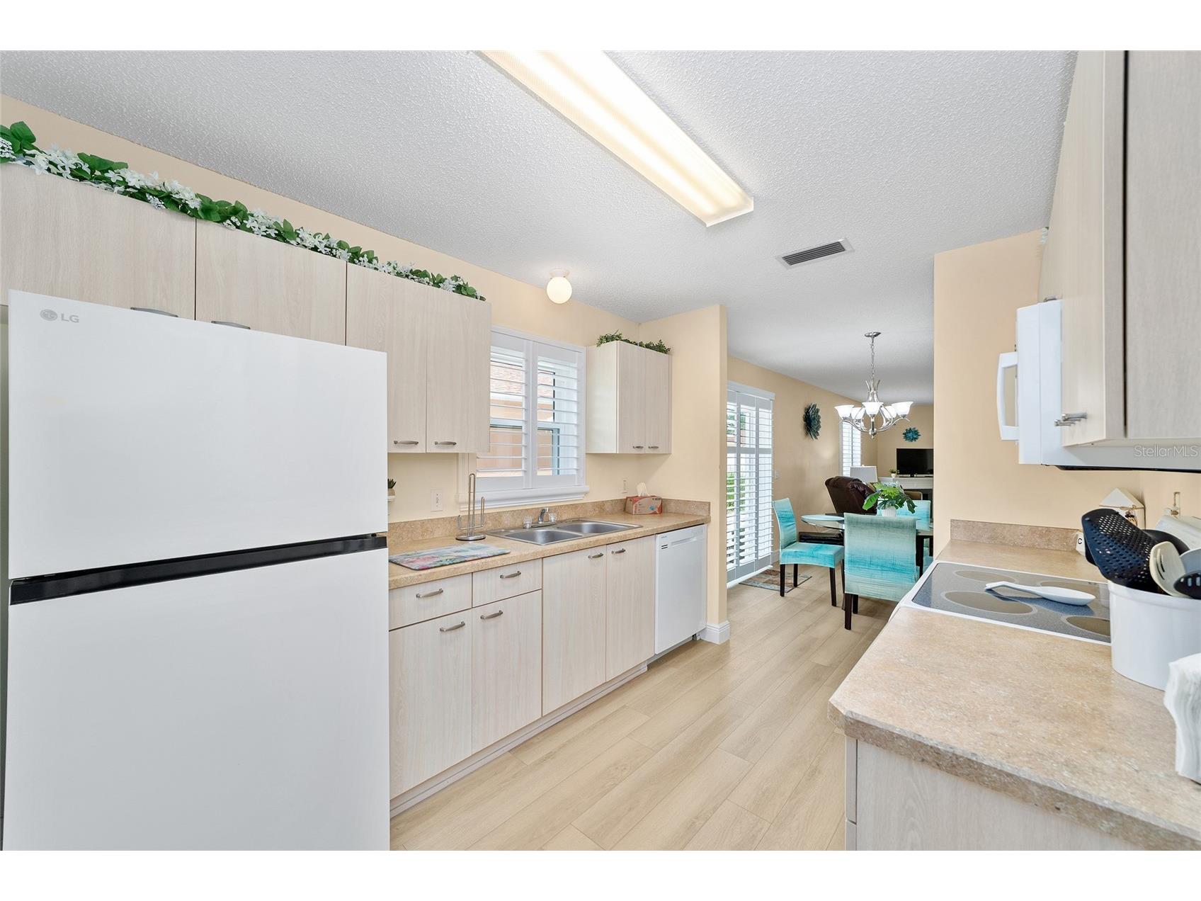 911 Medira Drive Lady Lake FL 32159 G5114357 image15