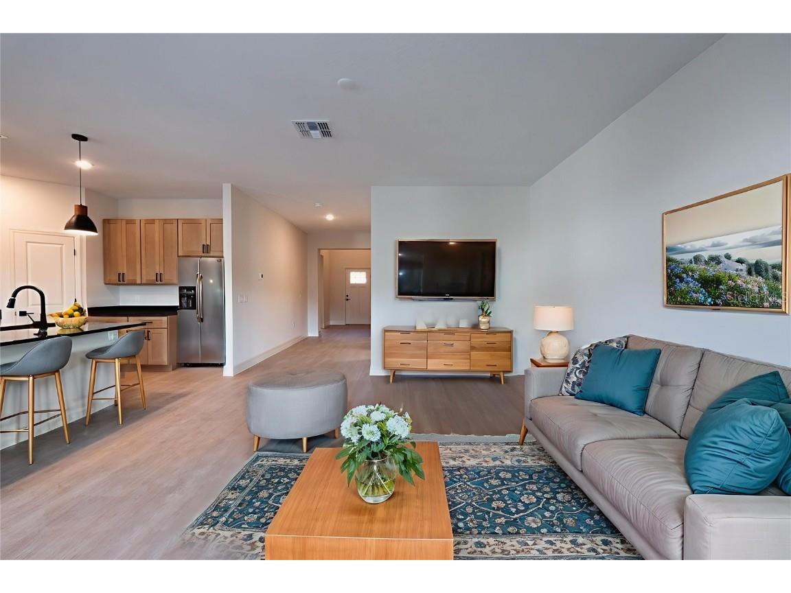 911 N New Hampshire Avenue Tavares FL 32778 O6371717 image15