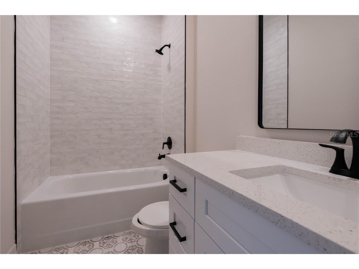 911 N New Hampshire Avenue Tavares FL 32778 O6371717 image31