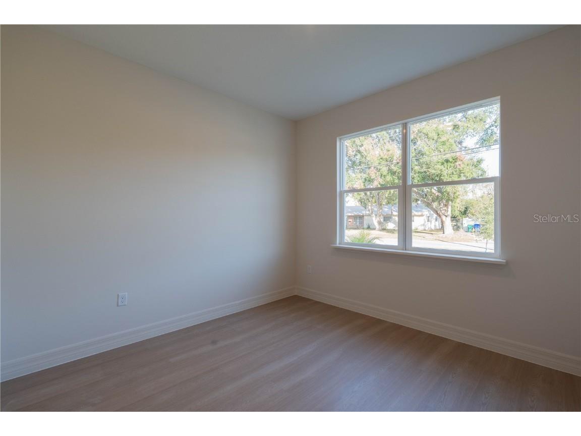 911 N New Hampshire Avenue Tavares FL 32778 O6371717 image33