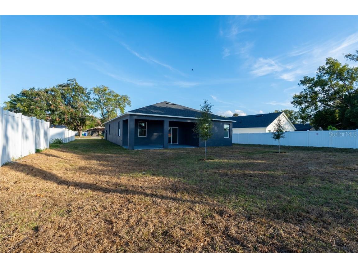 911 N New Hampshire Avenue Tavares FL 32778 O6371717 image45