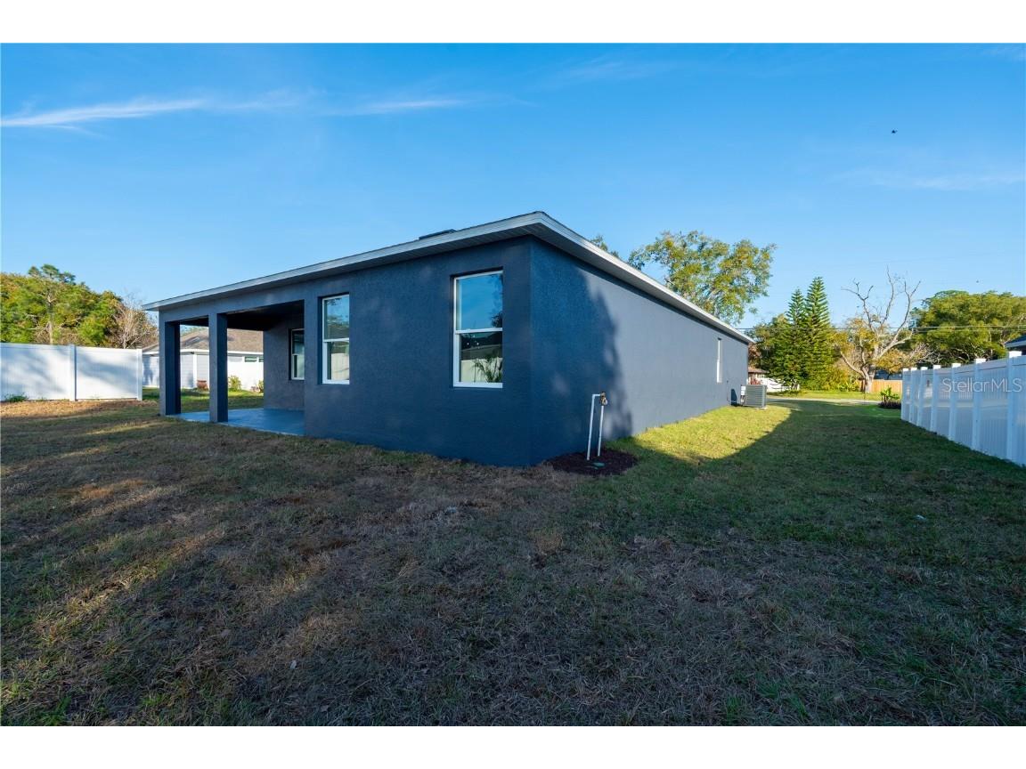 911 N New Hampshire Avenue Tavares FL 32778 O6371717 image50