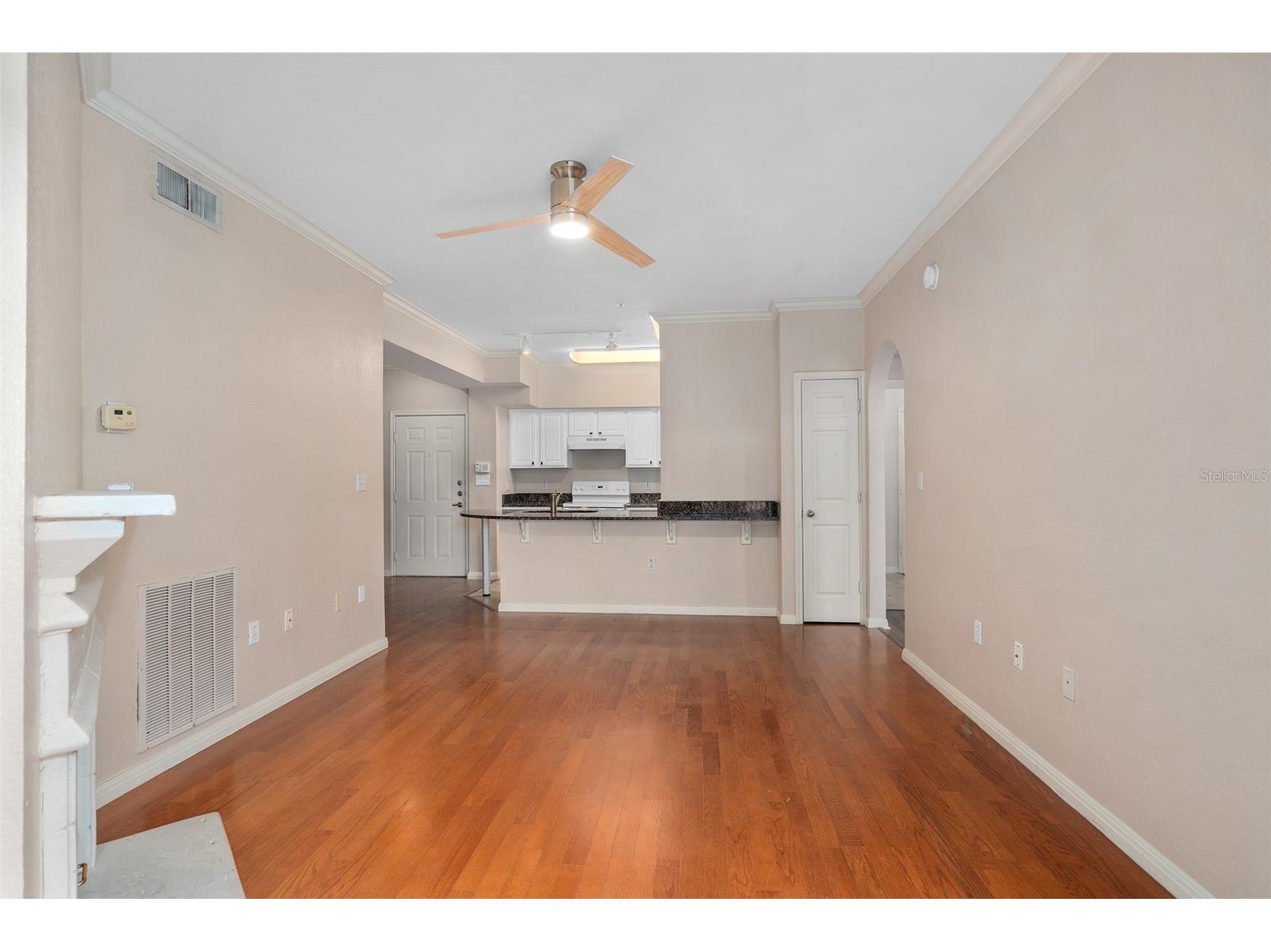 911 N Orange #511 Orlando FL 32801 O6378175 image11